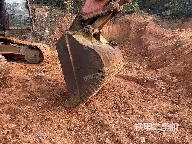 鏟斗45度（工作和回轉(zhuǎn)裝置）