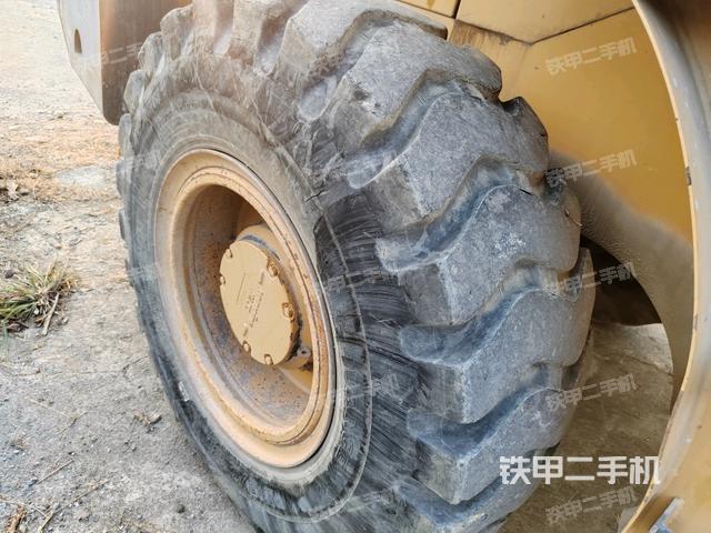 左前輪(行走機(jī)構(gòu)) 左前輪(行走機(jī)構(gòu))