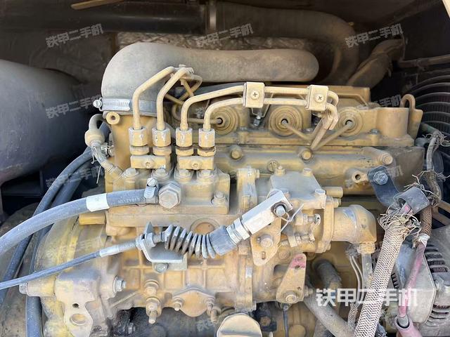 發(fā)動(dòng)機(jī)整體俯視（整機(jī)外觀）