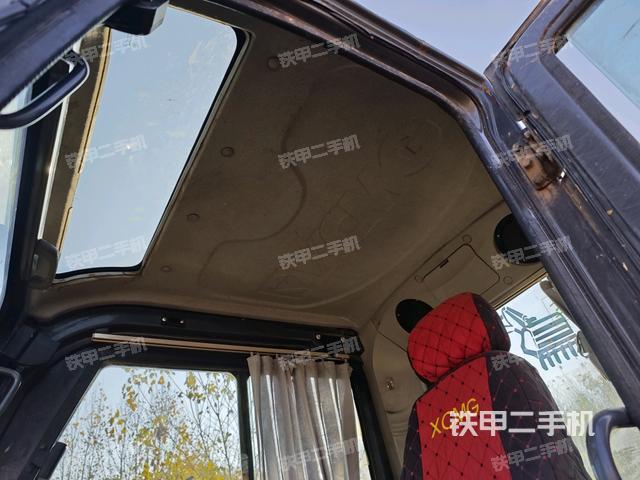 駕駛室頂部（整機(jī)外觀）