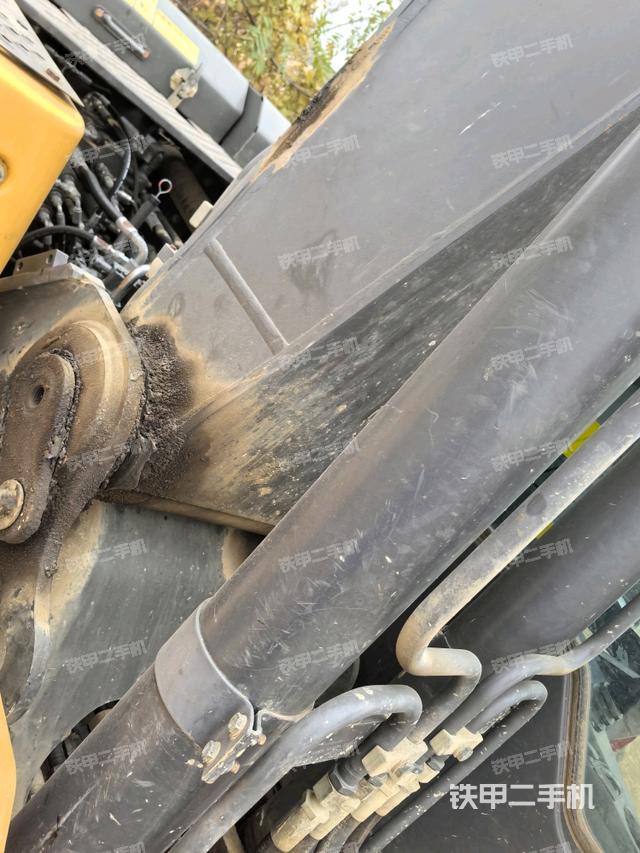 大臂根部?斜視（工作和回轉(zhuǎn)裝置）