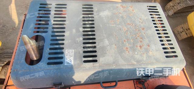 氣門室蓋螺絲特寫（上車部件）