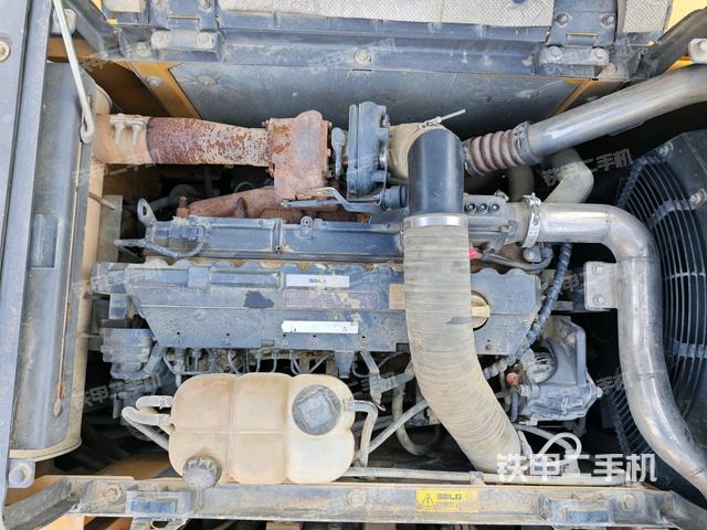 發(fā)動機(jī)室（上車部件）