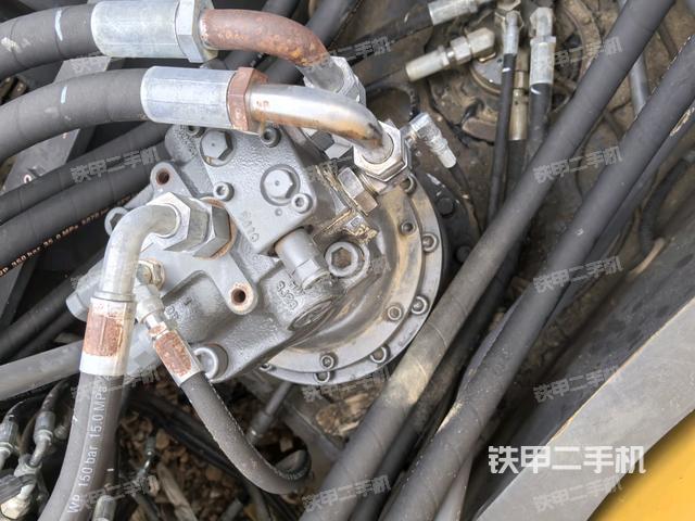 回轉(zhuǎn)馬達(dá)（上車部件）