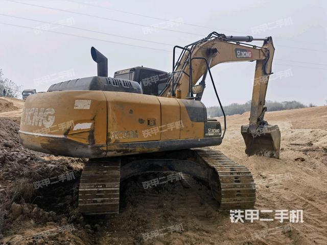 右后45(整機(jī)外觀) 右后45(整機(jī)外觀)