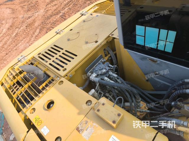 小臂整體右前（工作和回轉(zhuǎn)裝置）