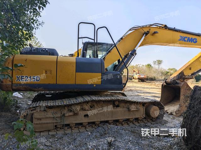 整機(jī)右后45°(整機(jī)外觀) 整機(jī)右后45°(整機(jī)外觀)