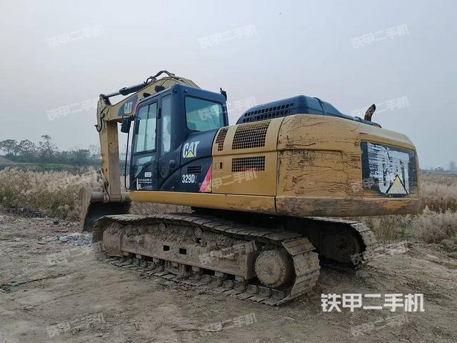 駕駛室整體（整機(jī)外觀）