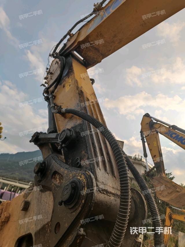 小臂整體左后（工作和回轉(zhuǎn)裝置）