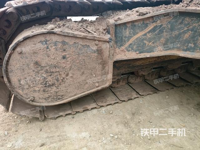 右側(cè)行走馬達(dá)蓋板(行走機(jī)構(gòu)) 右側(cè)行走馬達(dá)蓋板(行走機(jī)構(gòu))