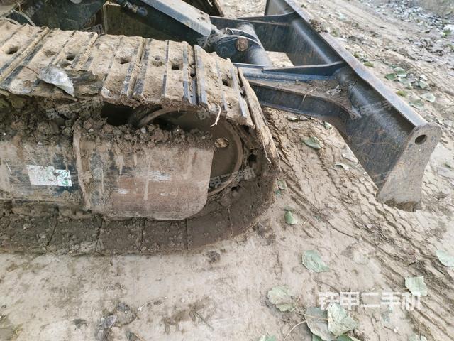 左導(dǎo)向輪（行走機(jī)構(gòu)）