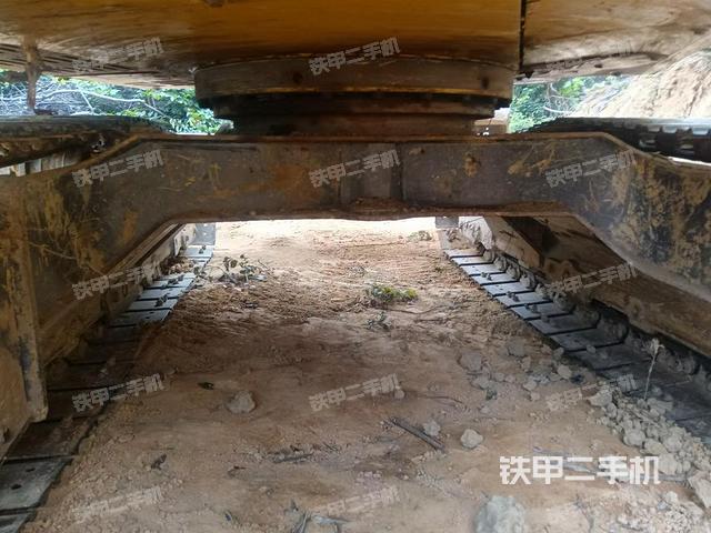 大臂根部?斜(工作和回轉(zhuǎn)裝置) 大臂根部?斜(工作和回轉(zhuǎn)裝置)