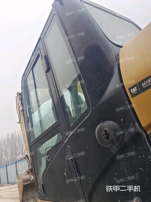 座椅左側(cè)控制臺/音響/含左手柄（駕駛室部分）