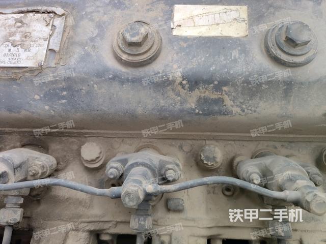 氣門室蓋螺絲特寫（上車部件）