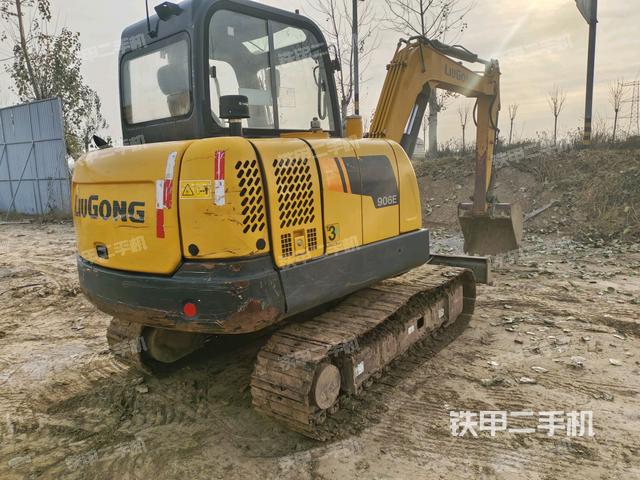 右后45（整機(jī)外觀）