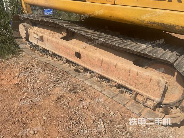 右側(cè)行走馬達蓋板（行走機構(gòu)）