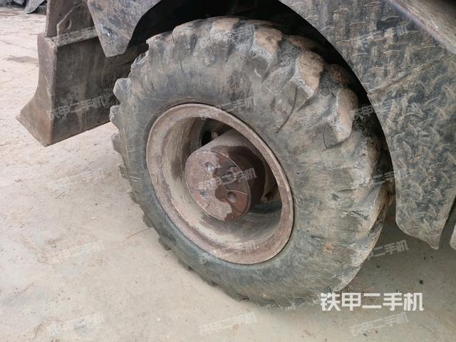 右導向輪（行走機構）