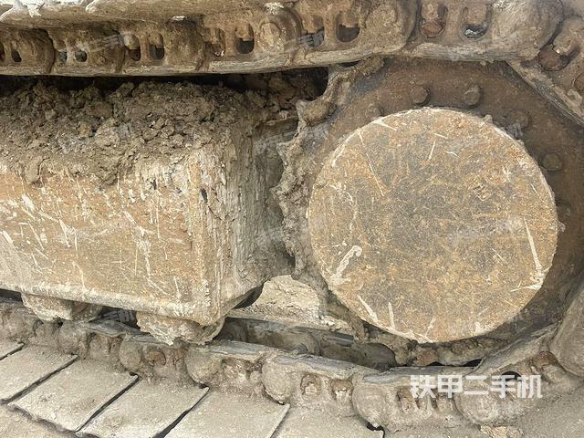 左導(dǎo)向輪（行走機(jī)構(gòu)）