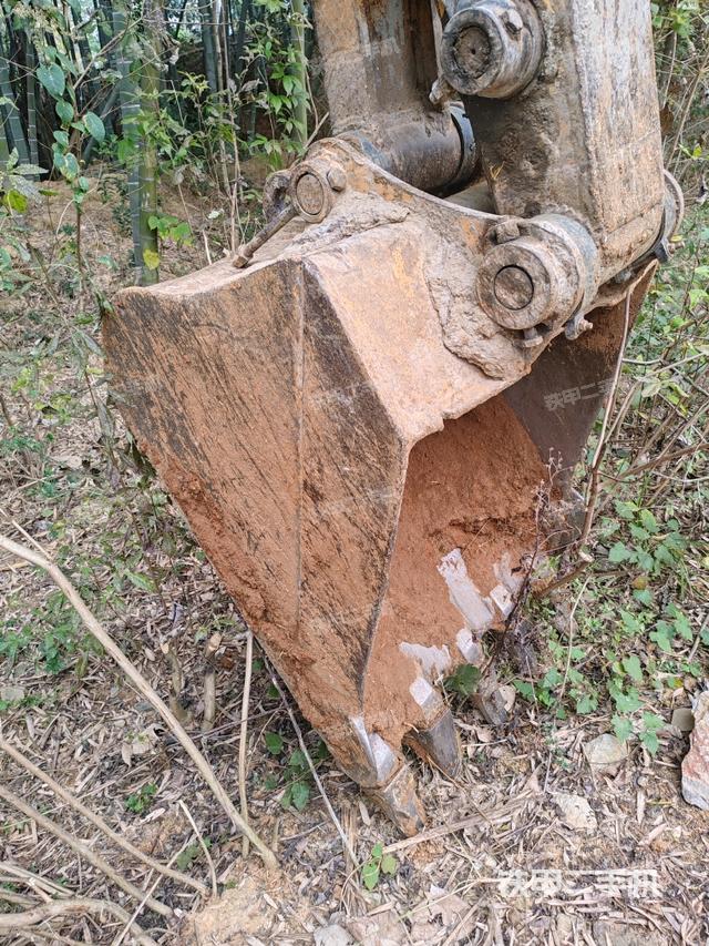 鏟斗45度（工作和回轉(zhuǎn)裝置）