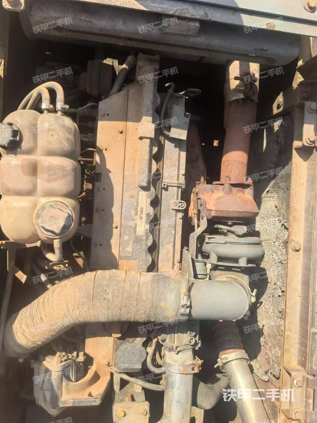 發(fā)動機整體俯視（整機外觀）