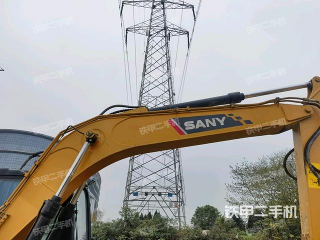 大臂整體?右側(cè)（工作和回轉(zhuǎn)裝置）