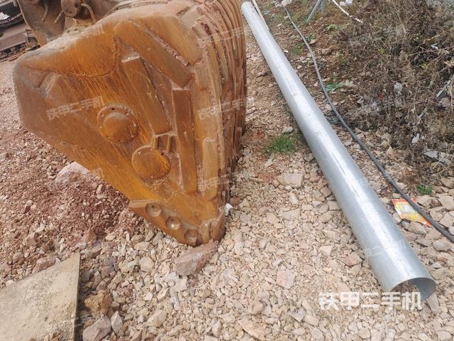 小臂整體左后（工作和回轉(zhuǎn)裝置）