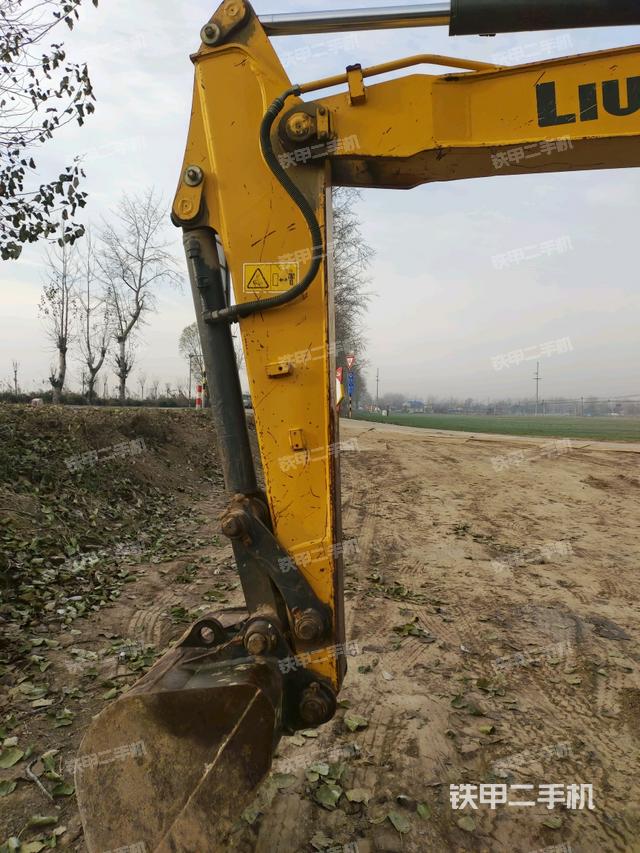 鏟斗45度（工作和回轉(zhuǎn)裝置）