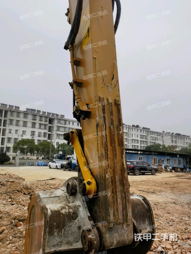 小臂整體左后（工作和回轉(zhuǎn)裝置）