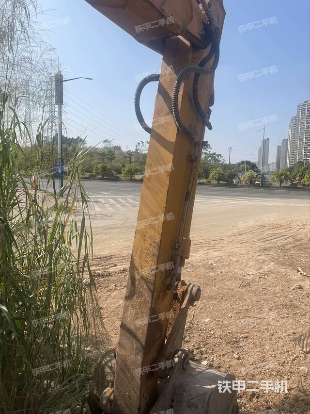 小臂整體左后（工作和回轉(zhuǎn)裝置）