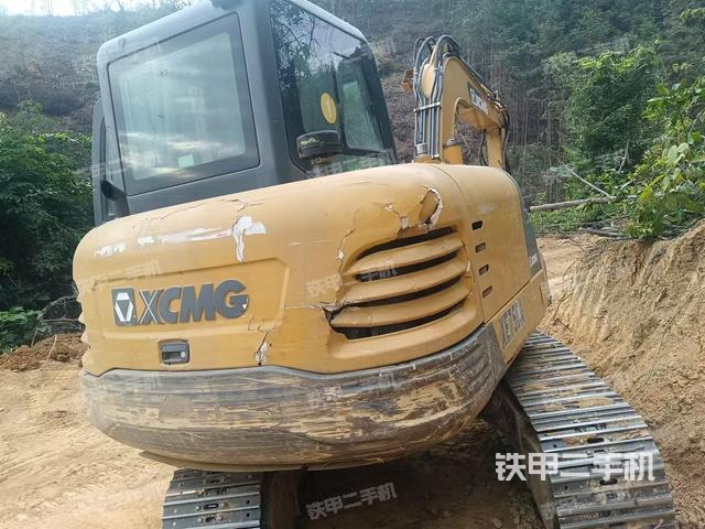 右后45(整機(jī)外觀) 右后45(整機(jī)外觀)