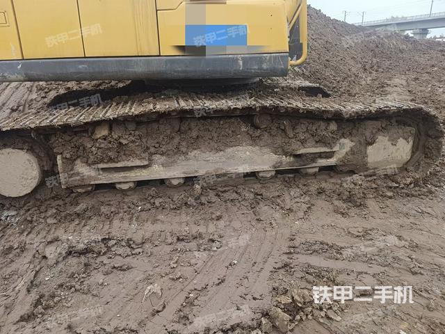 單側履帶整體（整機外觀）