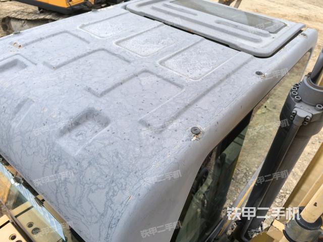 駕駛室頂部俯視(上車部件) 駕駛室頂部俯視(上車部件)