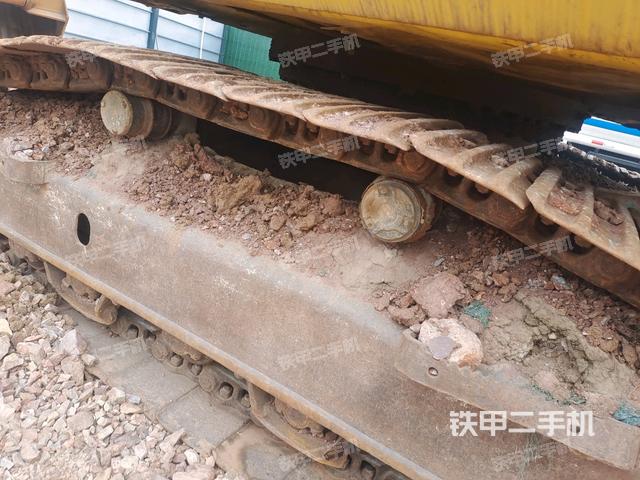 右側(cè)履帶整體（行走機(jī)構(gòu)）