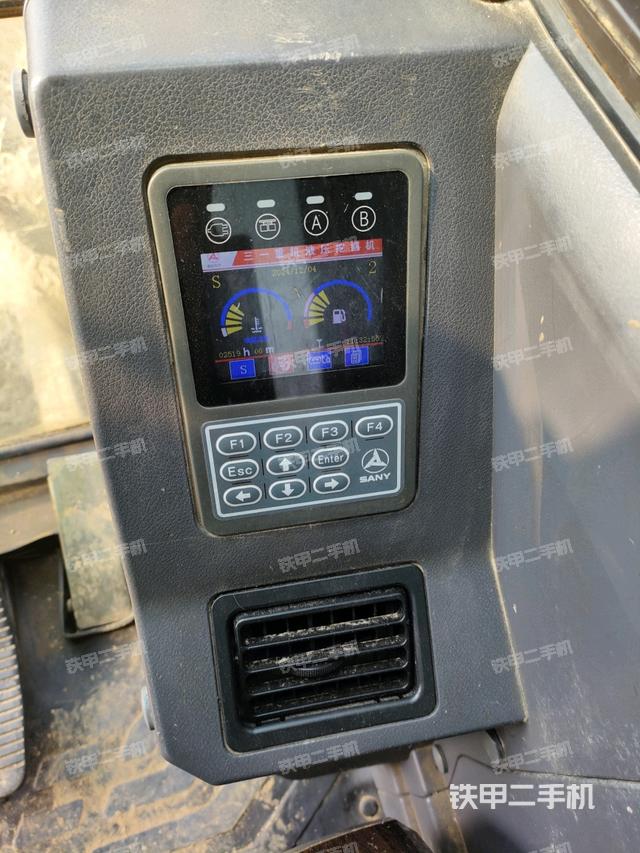 顯示屏?（駕駛室部分）