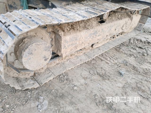 右驅(qū)動輪(行走機(jī)構(gòu)) 右驅(qū)動輪(行走機(jī)構(gòu))