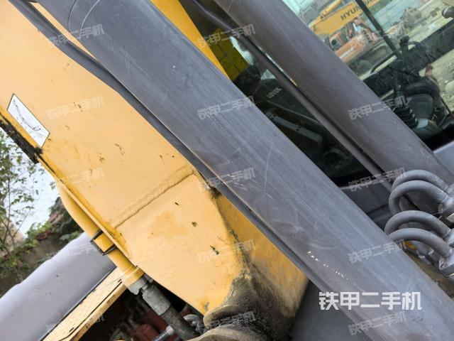 大臂根部?斜視(工作和回轉(zhuǎn)裝置) 大臂根部?斜視(工作和回轉(zhuǎn)裝置)