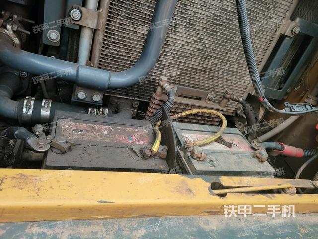 電瓶(大件艙室) 電瓶(大件艙室)