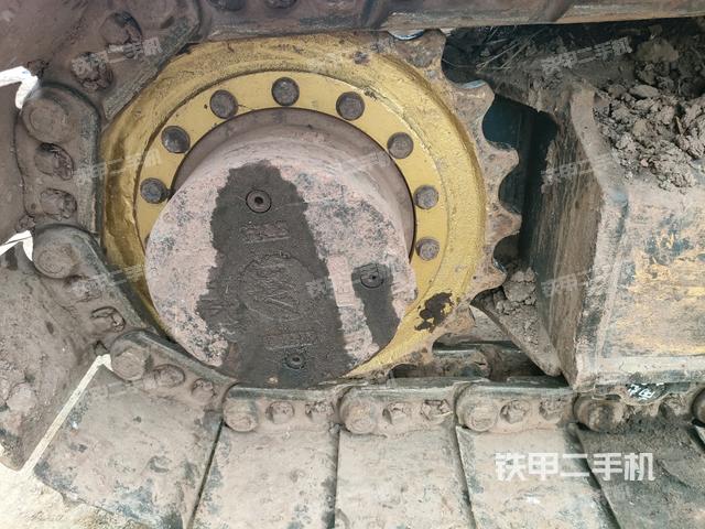 左驅(qū)動(dòng)輪(行走機(jī)構(gòu)) 左驅(qū)動(dòng)輪(行走機(jī)構(gòu))
