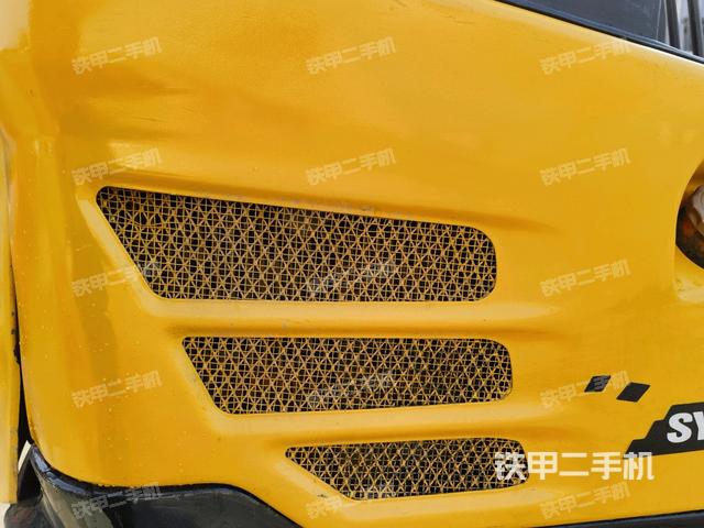 散熱器室(大件艙室) 散熱器室(大件艙室)
