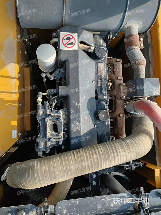 發(fā)動(dòng)機(jī)整體俯視（整機(jī)外觀）