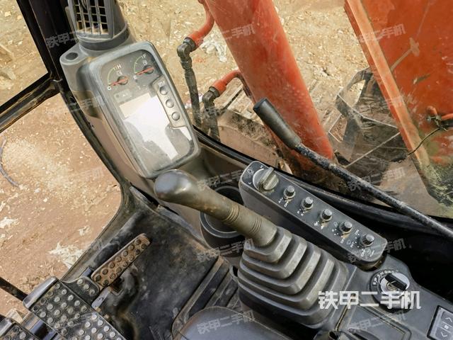 顯示屏?（駕駛室部分）