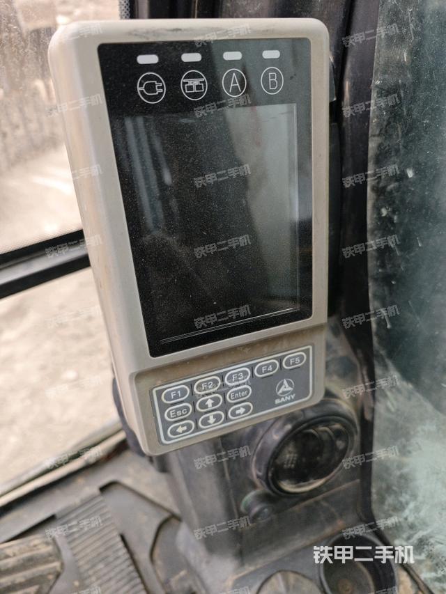 顯示屏?(駕駛室部分) 顯示屏?(駕駛室部分)
