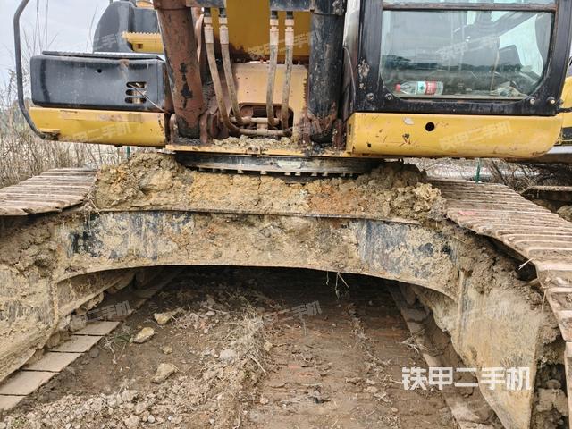 大臂根部?斜視（工作和回轉(zhuǎn)裝置）