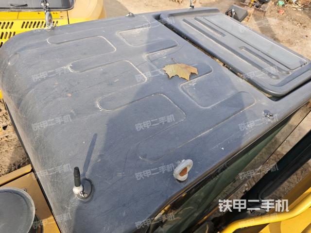 駕駛室頂部（整機(jī)外觀）