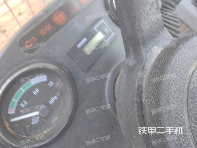 小時(shí)表(駕駛室部分) 小時(shí)表(駕駛室部分)