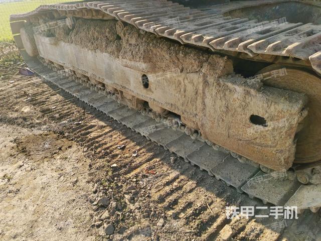 左側(cè)履帶整體?（行走機(jī)構(gòu)）