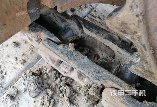 左托鏈輪和鏈筋（行走機(jī)構(gòu)）