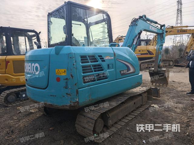 整機(jī)右后45°（整機(jī)外觀）