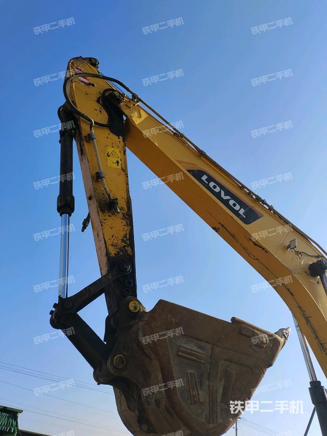 小臂整體左后（工作和回轉(zhuǎn)裝置）