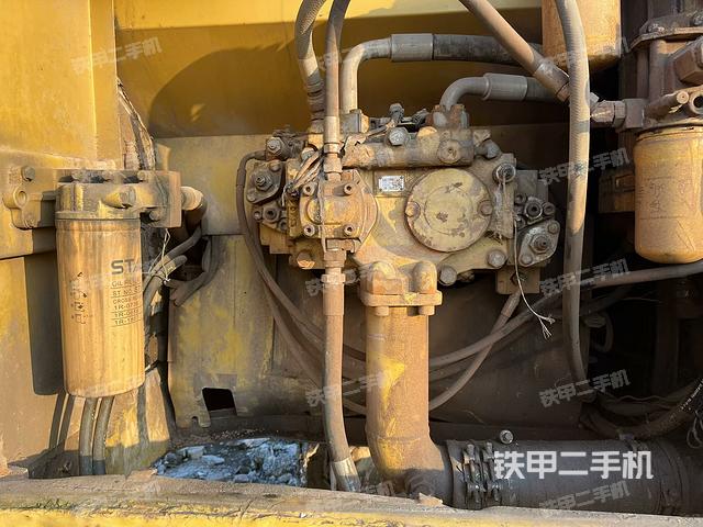 液壓泵室（大件艙室）